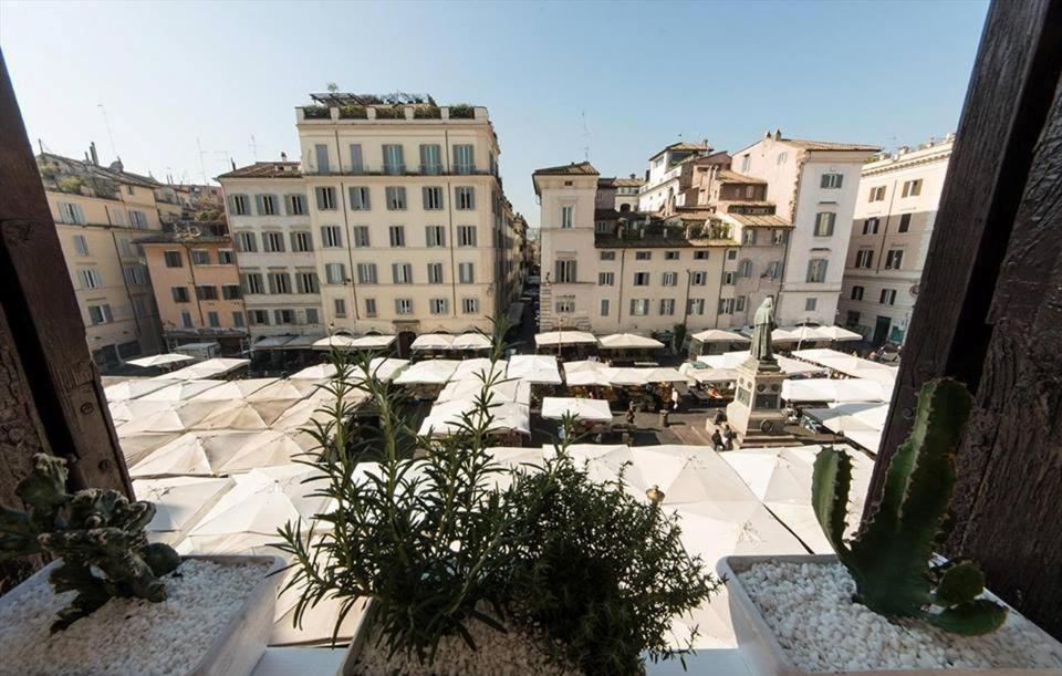 Апартаменти Campo Dei Fiori Deluxe With View Рим Екстер'єр фото