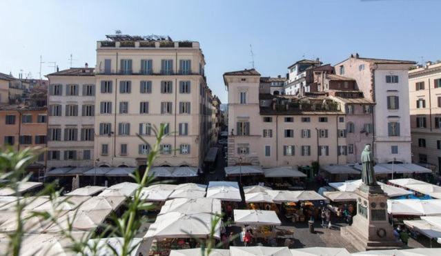 Апартаменти Campo Dei Fiori Deluxe With View Рим Екстер'єр фото